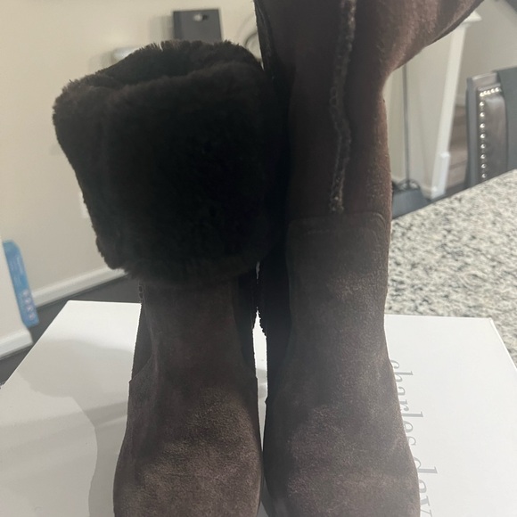 Brand New Charles David Suede Boots with Fur 9.5 - Picture 3 of 4